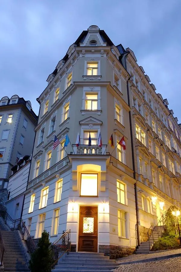 Spa Hotel Schlosspark Карловы Вары